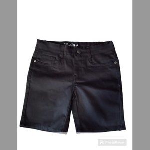 Juniors Size 7 Real Love Stretch waistband and spandex Shorts